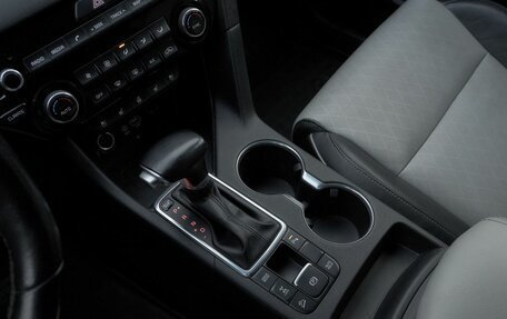 KIA Sportage IV рестайлинг, 2018 год, 2 289 000 рублей, 8 фотография