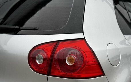 Volkswagen Golf V, 2004 год, 500 000 рублей, 9 фотография