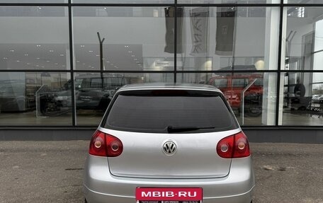 Volkswagen Golf V, 2004 год, 500 000 рублей, 5 фотография