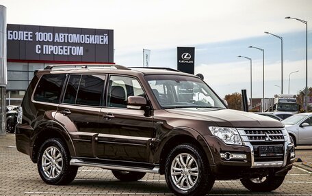 Mitsubishi Pajero IV, 2018 год, 3 055 000 рублей, 3 фотография