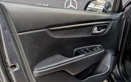 KIA Rio IV, 2021 год, 985 000 рублей, 18 фотография