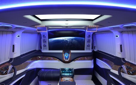 Mercedes-Benz V-Класс, 2025 год, 25 000 000 рублей, 4 фотография