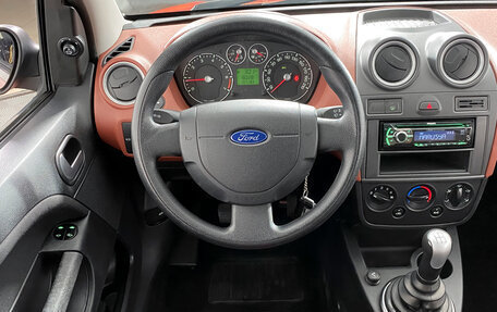 Ford Fiesta, 2007 год, 329 000 рублей, 17 фотография