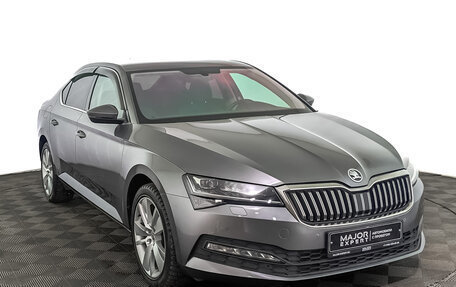 Skoda Superb III рестайлинг, 2022 год, 3 300 000 рублей, 3 фотография