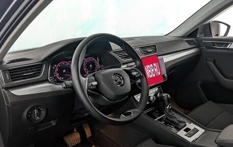 Skoda Superb III рестайлинг, 2022 год, 3 300 000 рублей, 15 фотография