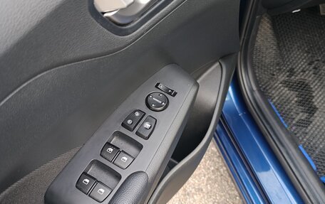 Hyundai Solaris II рестайлинг, 2021 год, 1 800 000 рублей, 10 фотография