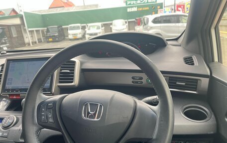 Honda Freed I, 2016 год, 790 000 рублей, 11 фотография