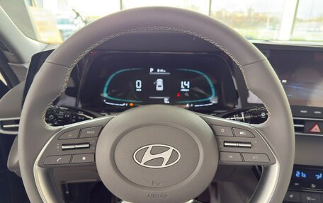 Hyundai Elantra, 2025 год, 2 950 000 рублей, 5 фотография