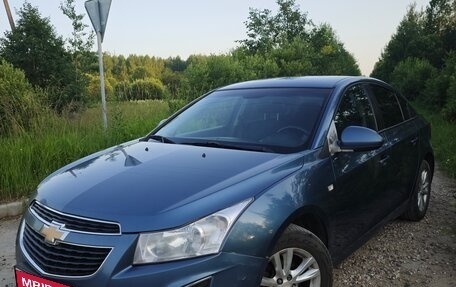 Chevrolet Cruze II, 2013 год, 650 000 рублей, 2 фотография
