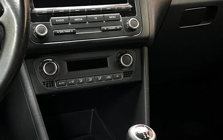 Volkswagen Polo VI (EU Market), 2011 год, 650 000 рублей, 17 фотография