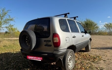 Chevrolet Niva I рестайлинг, 2003 год, 250 000 рублей, 4 фотография
