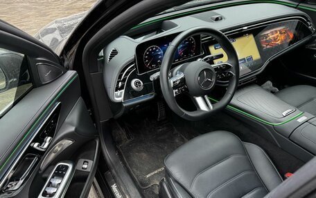 Mercedes-Benz E-Класс, 2024 год, 9 100 000 рублей, 3 фотография