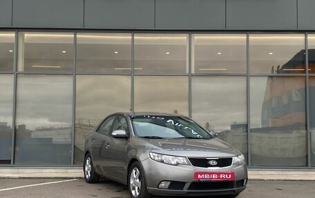 KIA Cerato III, 2010 год, 595 000 рублей, 2 фотография