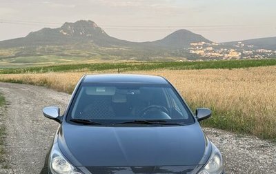 Hyundai Solaris II рестайлинг, 2012 год, 755 000 рублей, 1 фотография