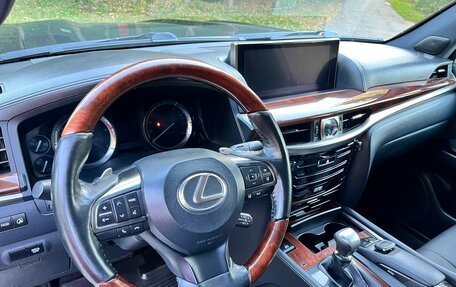 Lexus LX III, 2016 год, 5 900 000 рублей, 17 фотография