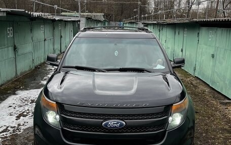 Ford Explorer VI, 2013 год, 1 500 000 рублей, 7 фотография