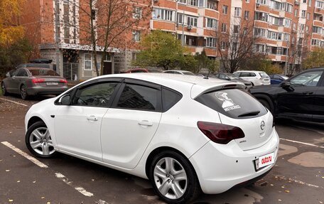 Opel Astra J, 2011 год, 1 200 000 рублей, 2 фотография