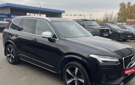 Volvo XC90 II рестайлинг, 2019 год, 3 900 000 рублей, 2 фотография