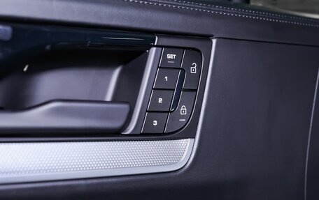 Porsche Cayenne III, 2025 год, 19 200 000 рублей, 12 фотография