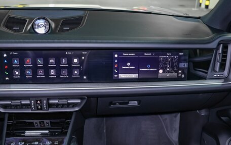 Porsche Cayenne III, 2025 год, 19 200 000 рублей, 24 фотография