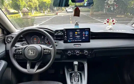 Honda Vezel, 2022 год, 1 520 000 рублей, 9 фотография