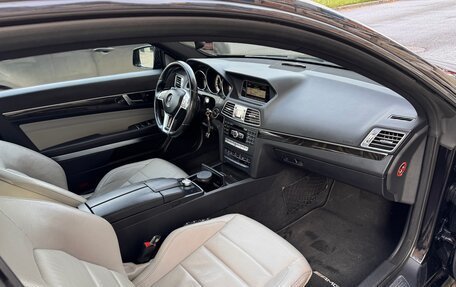 Mercedes-Benz E-Класс, 2014 год, 2 100 000 рублей, 9 фотография