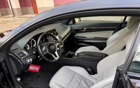Mercedes-Benz E-Класс, 2014 год, 2 100 000 рублей, 4 фотография