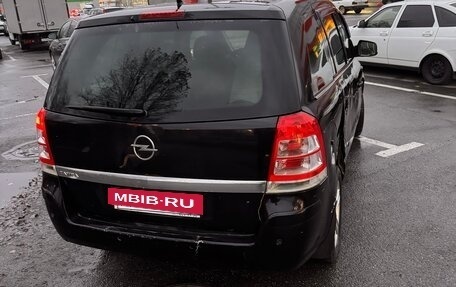 Opel Zafira B, 2011 год, 400 000 рублей, 4 фотография