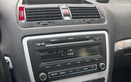 Skoda Octavia, 2010 год, 650 000 рублей, 18 фотография