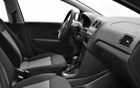 Volkswagen Polo VI (EU Market), 2012 год, 990 000 рублей, 10 фотография