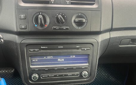 Skoda Fabia II, 2011 год, 620 000 рублей, 12 фотография