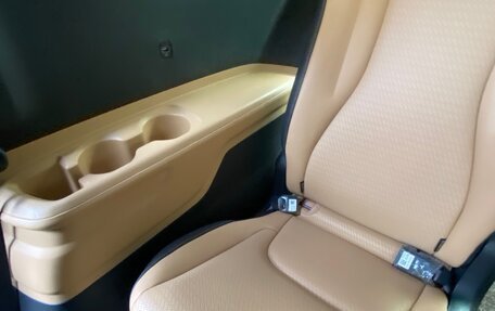 KIA Carnival, 2021 год, 4 300 000 рублей, 9 фотография