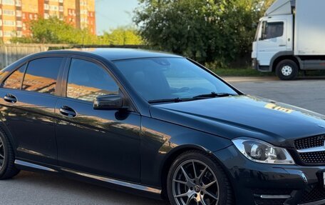 Mercedes-Benz C-Класс, 2012 год, 1 300 000 рублей, 4 фотография