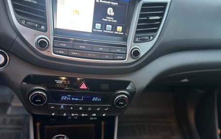 Hyundai Tucson III, 2018 год, 2 280 000 рублей, 14 фотография