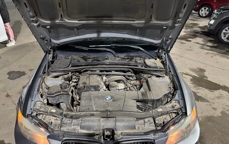 BMW 3 серия, 2011 год, 1 000 000 рублей, 17 фотография