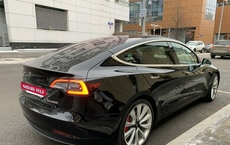 Tesla Model 3 I, 2019 год, 2 900 000 рублей, 3 фотография