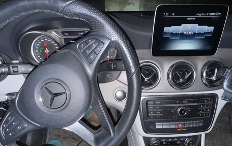 Mercedes-Benz GLA, 2019 год, 2 950 000 рублей, 5 фотография