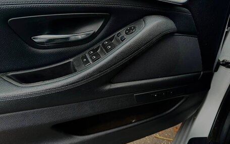 BMW 5 серия, 2010 год, 1 620 000 рублей, 8 фотография