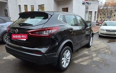 Nissan Qashqai, 2021 год, 1 850 000 рублей, 2 фотография