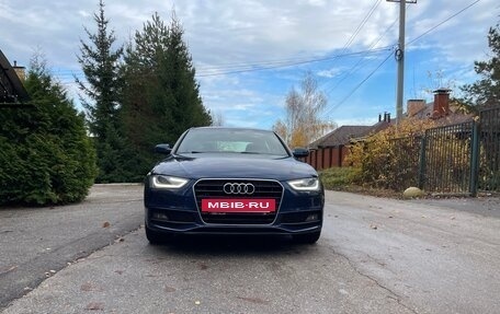 Audi A4, 2012 год, 1 750 000 рублей, 7 фотография