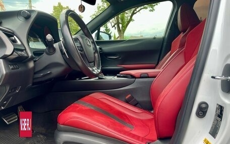 Lexus UX I, 2019 год, 2 700 000 рублей, 19 фотография