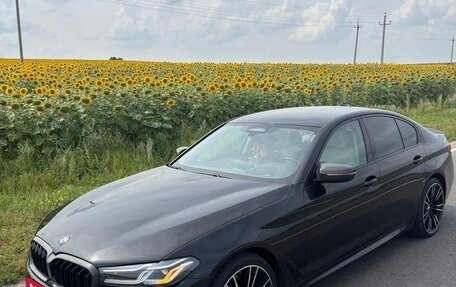 BMW 5 серия, 2020 год, 4 950 000 рублей, 3 фотография