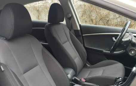 Hyundai i30 II рестайлинг, 2013 год, 900 000 рублей, 9 фотография