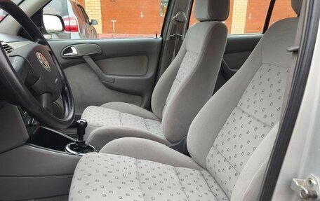 Volkswagen Pointer, 2005 год, 390 000 рублей, 17 фотография