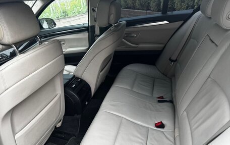 BMW 5 серия, 2011 год, 1 350 000 рублей, 5 фотография