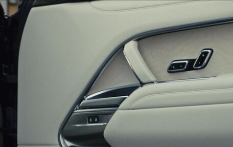 Land Rover Range Rover IV рестайлинг, 2022 год, 25 000 000 рублей, 6 фотография