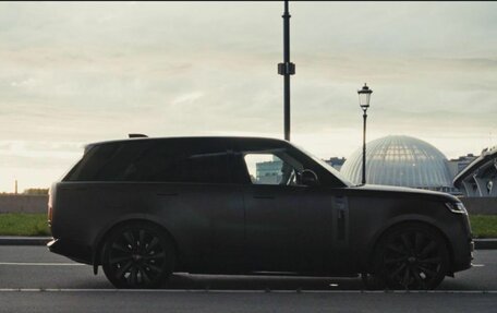 Land Rover Range Rover IV рестайлинг, 2022 год, 25 000 000 рублей, 2 фотография