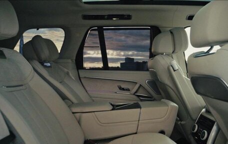 Land Rover Range Rover IV рестайлинг, 2022 год, 25 000 000 рублей, 11 фотография