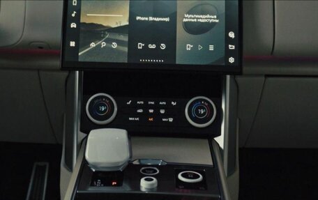 Land Rover Range Rover IV рестайлинг, 2022 год, 25 000 000 рублей, 18 фотография