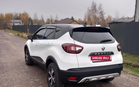 Renault Kaptur I рестайлинг, 2022 год, 1 650 000 рублей, 7 фотография